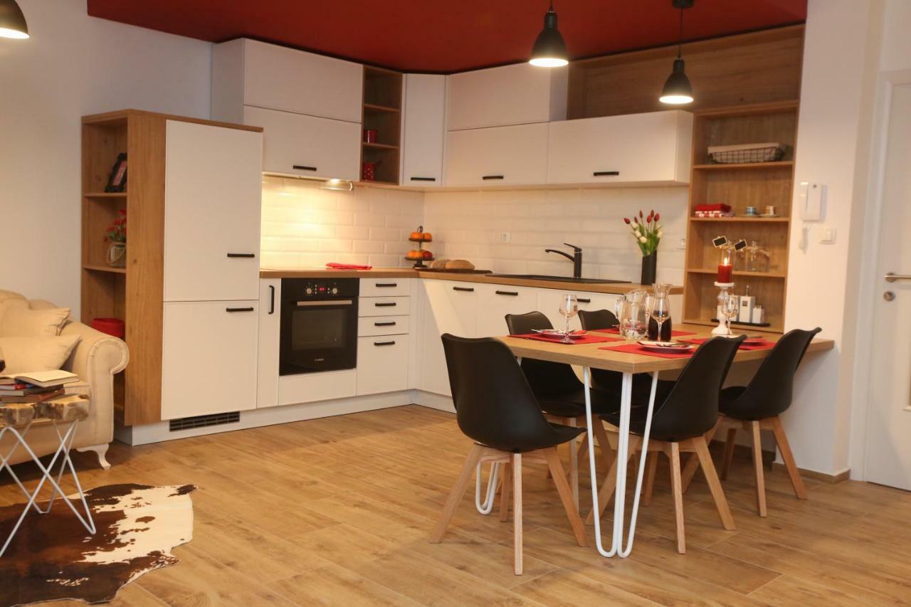 Apartman Delux Brkic Lejlighed Lozovac Eksteriør billede
