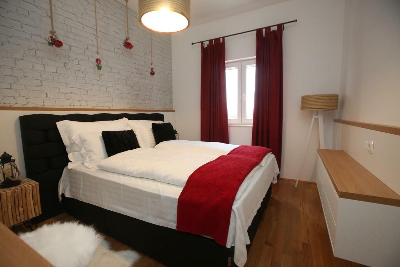 Apartman Delux Brkic Lejlighed Lozovac Eksteriør billede