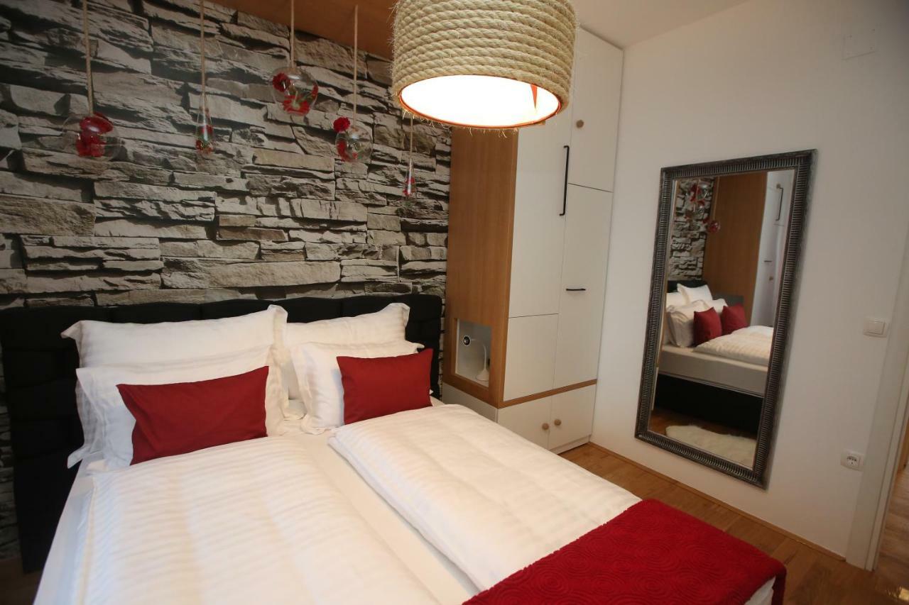 Apartman Delux Brkic Lejlighed Lozovac Eksteriør billede