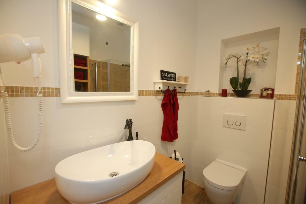 Apartman Delux Brkic Lejlighed Lozovac Eksteriør billede