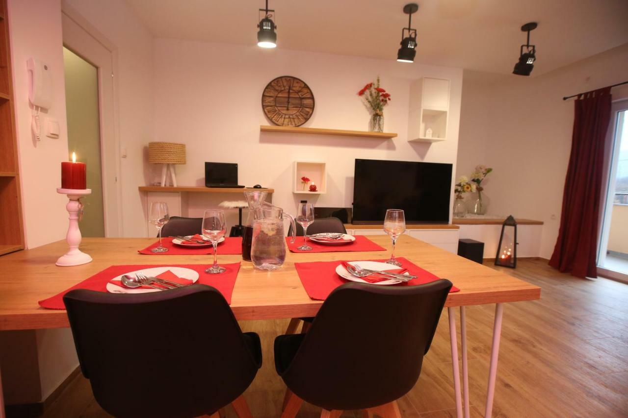Apartman Delux Brkic Lejlighed Lozovac Eksteriør billede