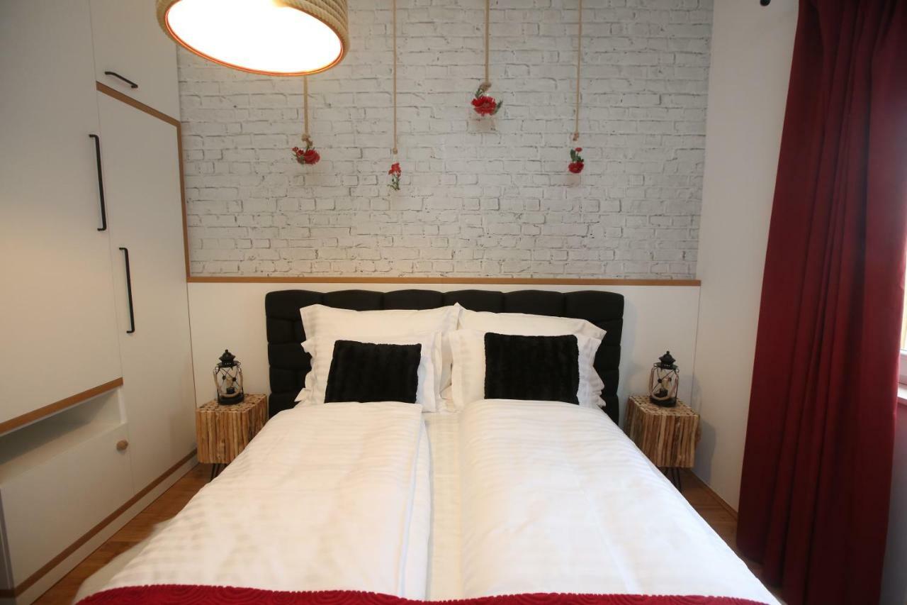 Apartman Delux Brkic Lejlighed Lozovac Eksteriør billede