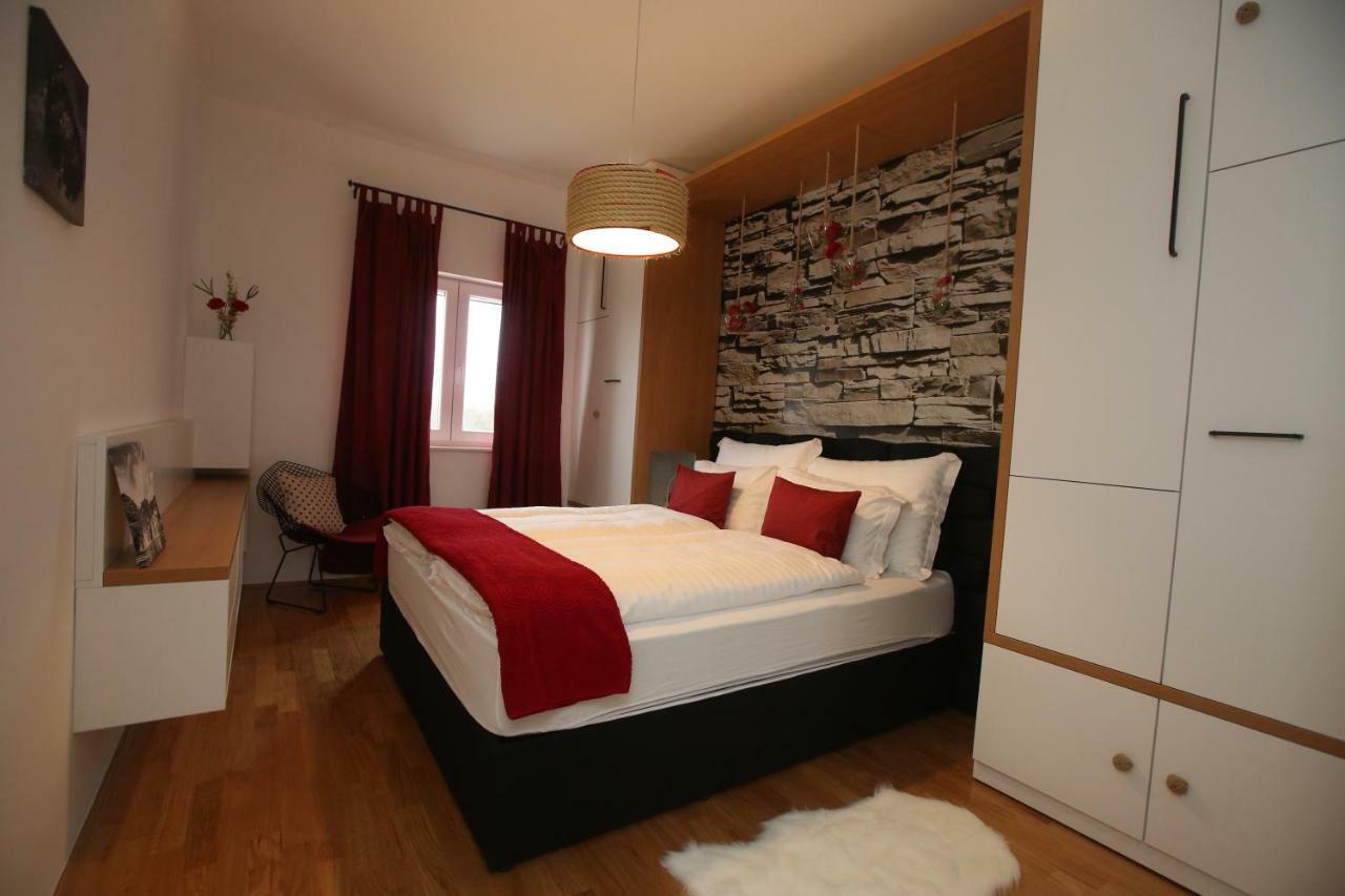 Apartman Delux Brkic Lejlighed Lozovac Eksteriør billede